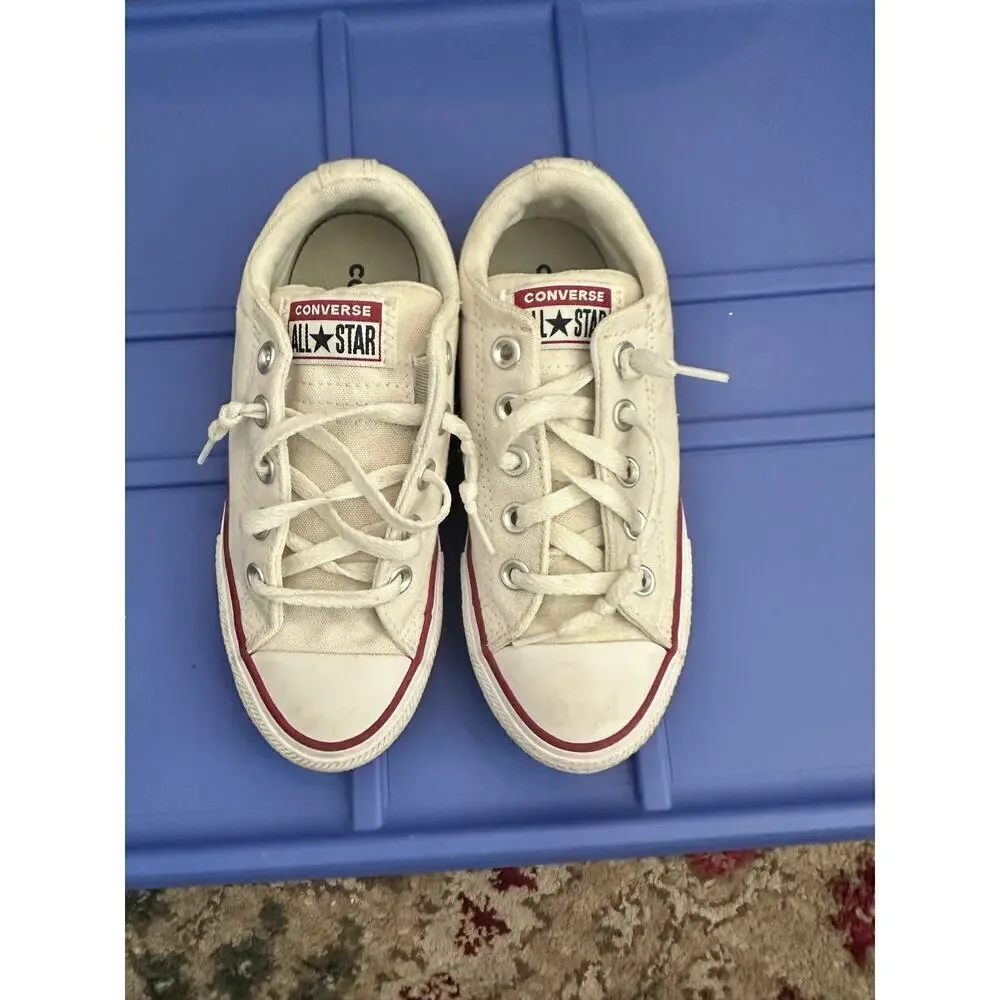 Converse Kid's White Chuck Taylor All Star Low Canvas Trainers Shoes Size 1